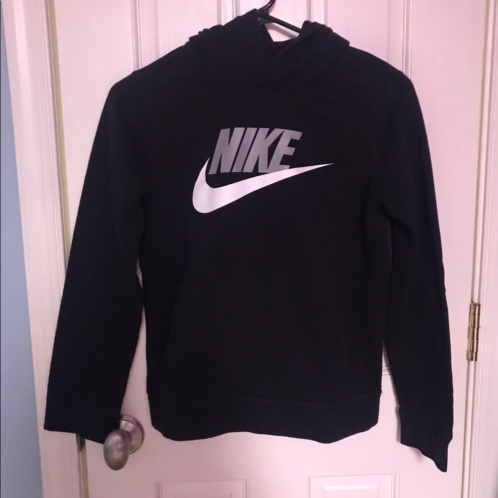 Nike sweatshirt